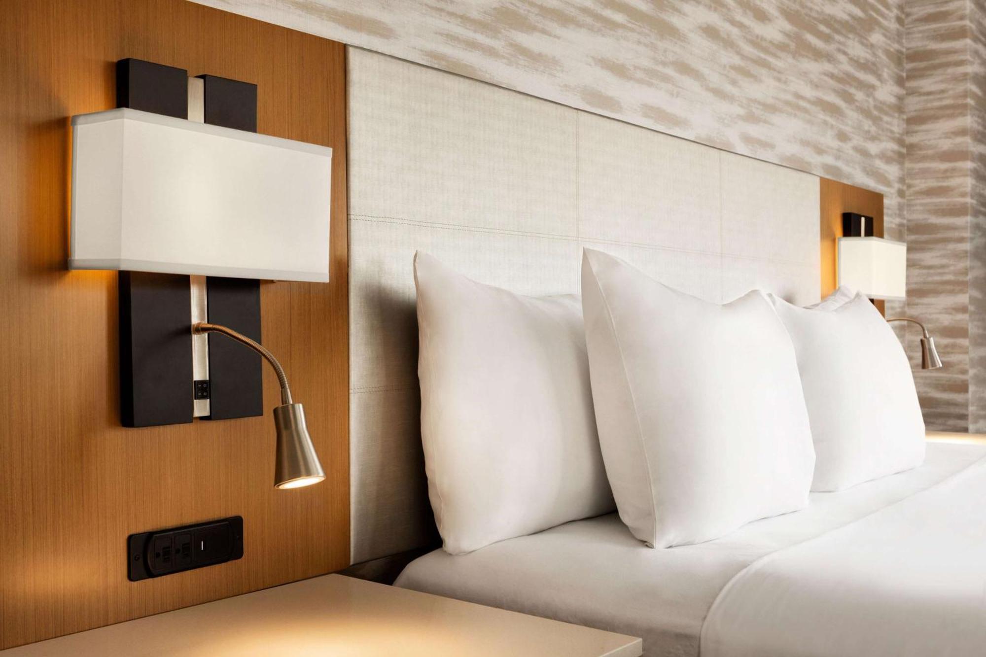 เรดิสสัน โฮเต็ล แคธแมนดู Hotel กาฐมาณฑุ ภายนอก รูปภาพ