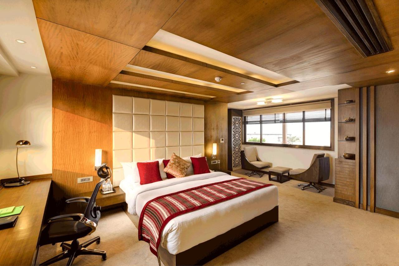 เรดิสสัน โฮเต็ล แคธแมนดู Hotel กาฐมาณฑุ ภายนอก รูปภาพ